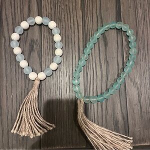 Decorative beads with tassels